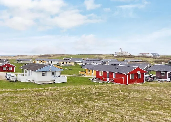 Family Holiday Home By North Sea Holiday home *